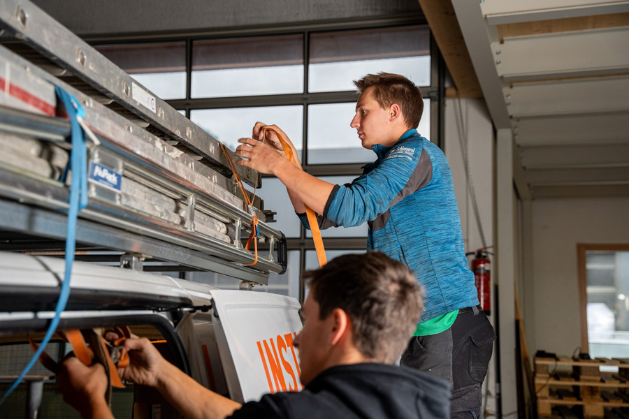 Lehrlinge Installationen Beer